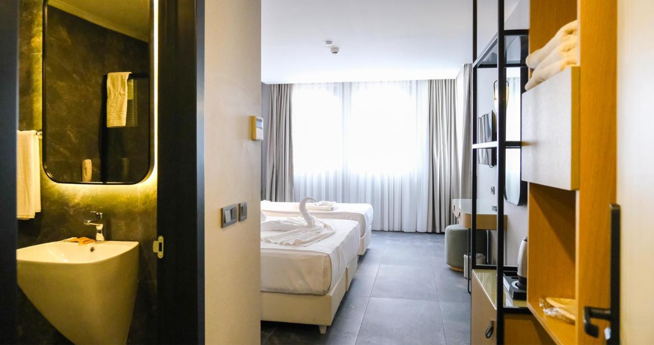 Iberis Hotel Lara Altinkum  ภายนอก รูปภาพ